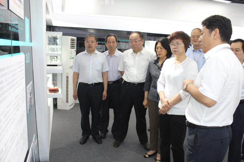 山東省藥監(jiān)局局長來訪